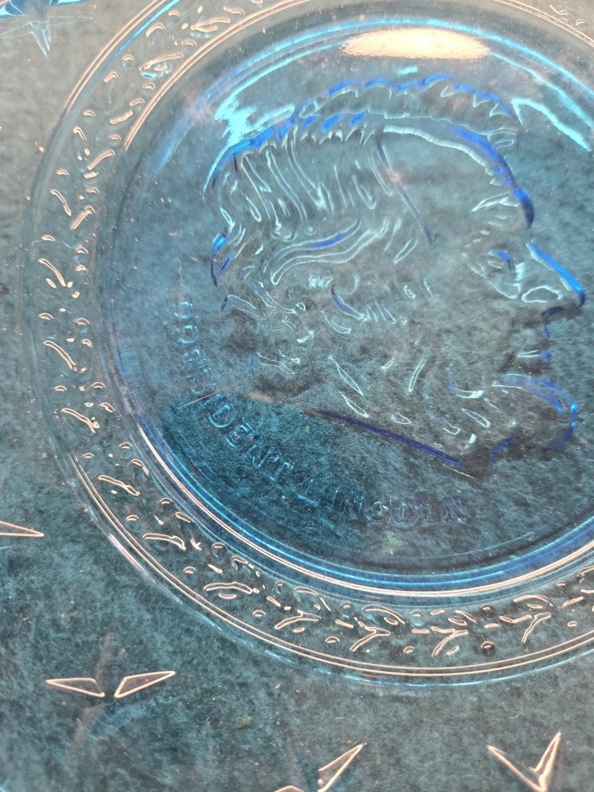 3 Collectable 8” Blue Wheaton Glass President Plates Washington Lincoln