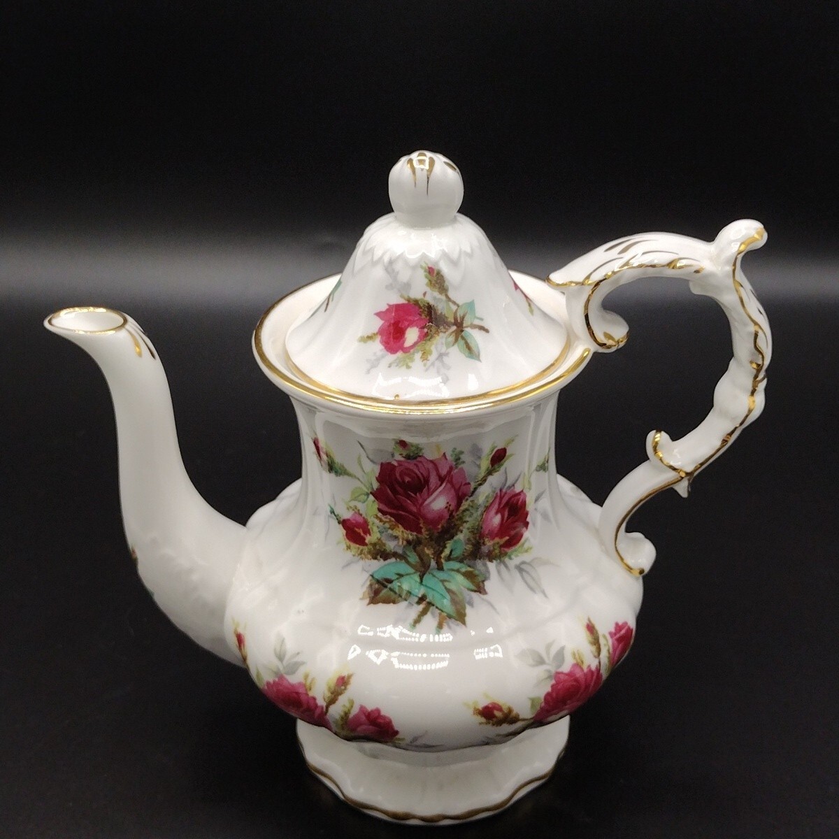 VTG Hammersley Bone China Grand Mother’s Rose Coffee Pot & 2 Flat Cups Gold Trim