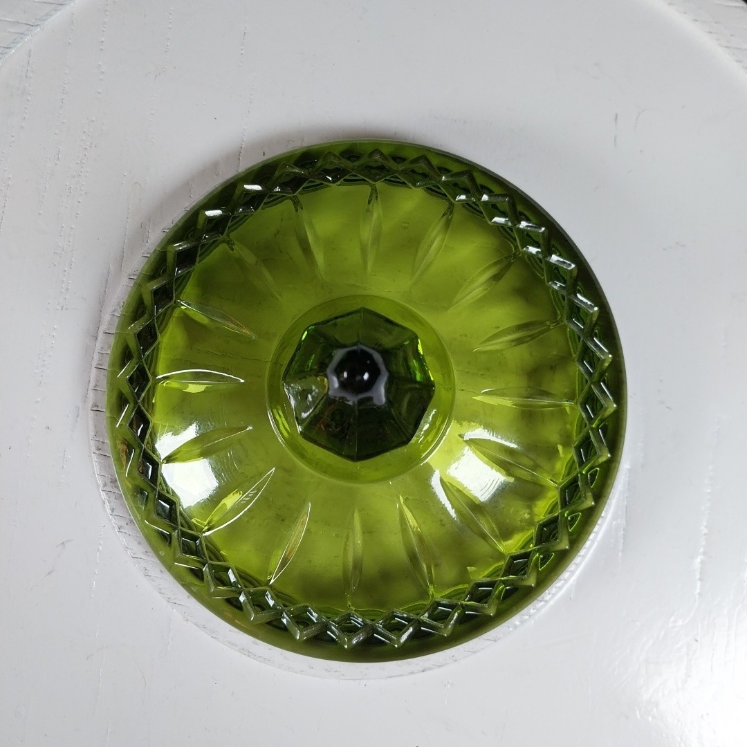 Vintage Indiana Glass Princess Pattern Dark Green Lidded Candy Dish