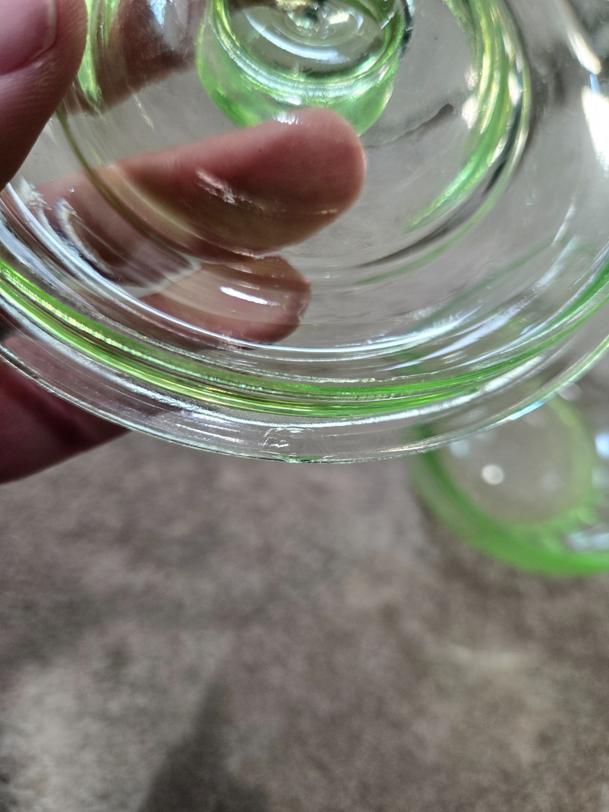 Antique Anchor Hocking Uranium Vaseline Glass Dish with Lid 5.5×3 Inches