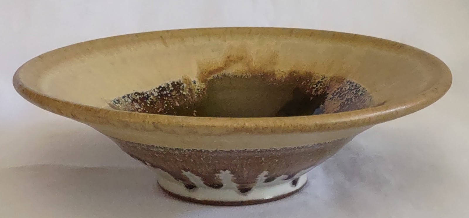 Beautiful Handcrafted Studio Art Pottery 7 3/4″ Artist Signed Bowl