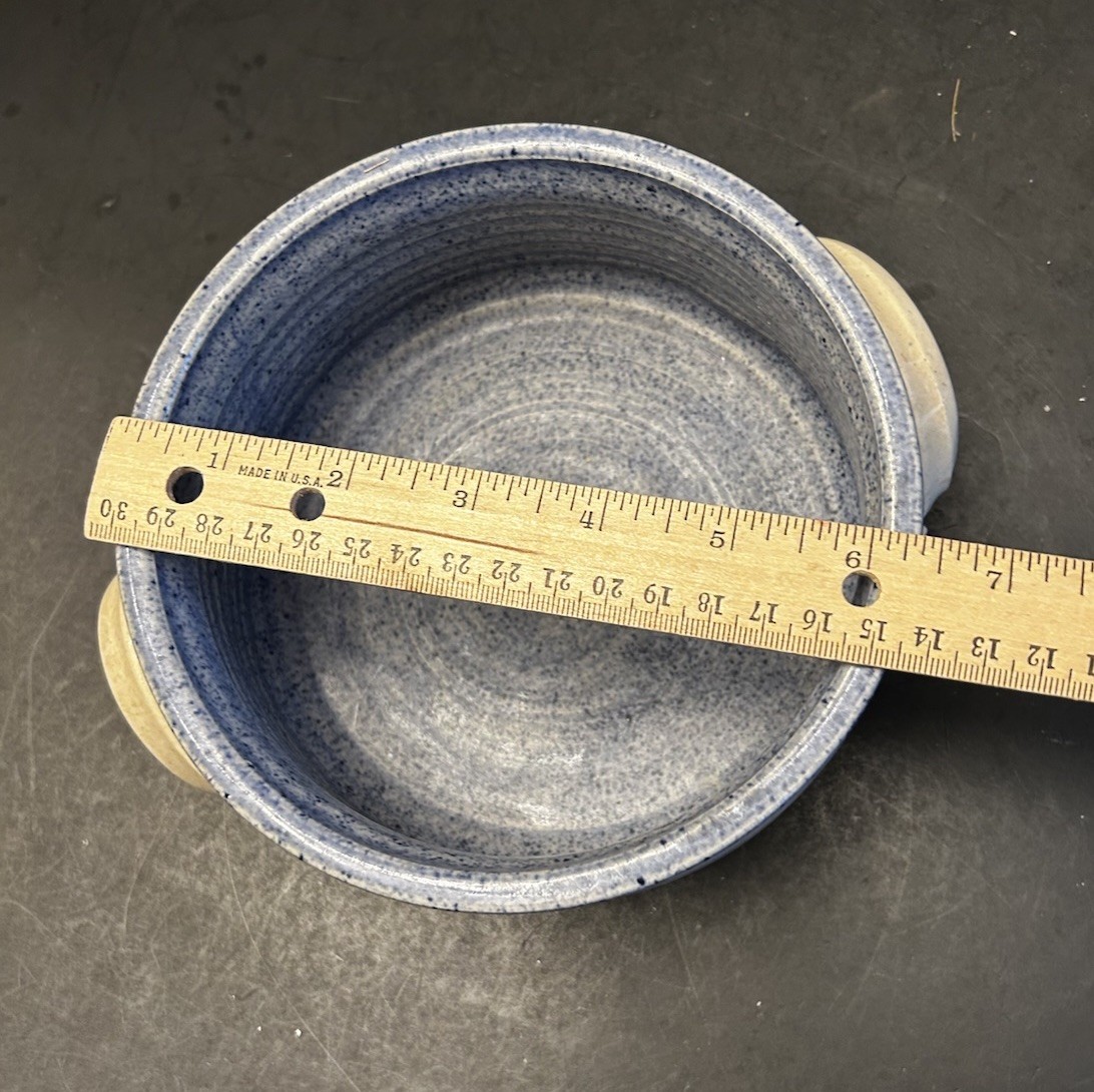 Vtg Signed Studio Pottery Dish W/Handles Blue & Tan Gray 6.25” X 3” Tulip Design