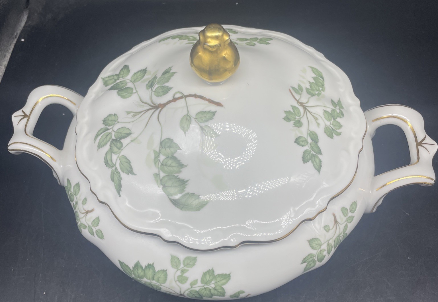 MITTERTEICH Bavaria Germany “Green Leaves” Round Covered Vegetable Bowl MINT