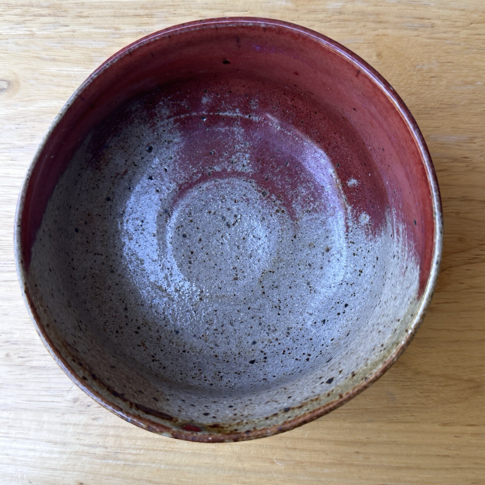 Empty Bowls Art Pottery Bowl 4.5×2.75 Inch Red Beige Cross Motif Speckled Signed