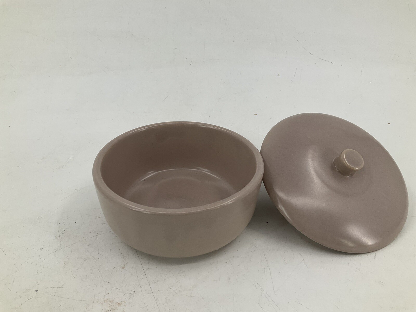 Vtg La Solana Clay Pottery Pink 7″ Individual Serving Casserole Covered Bowl