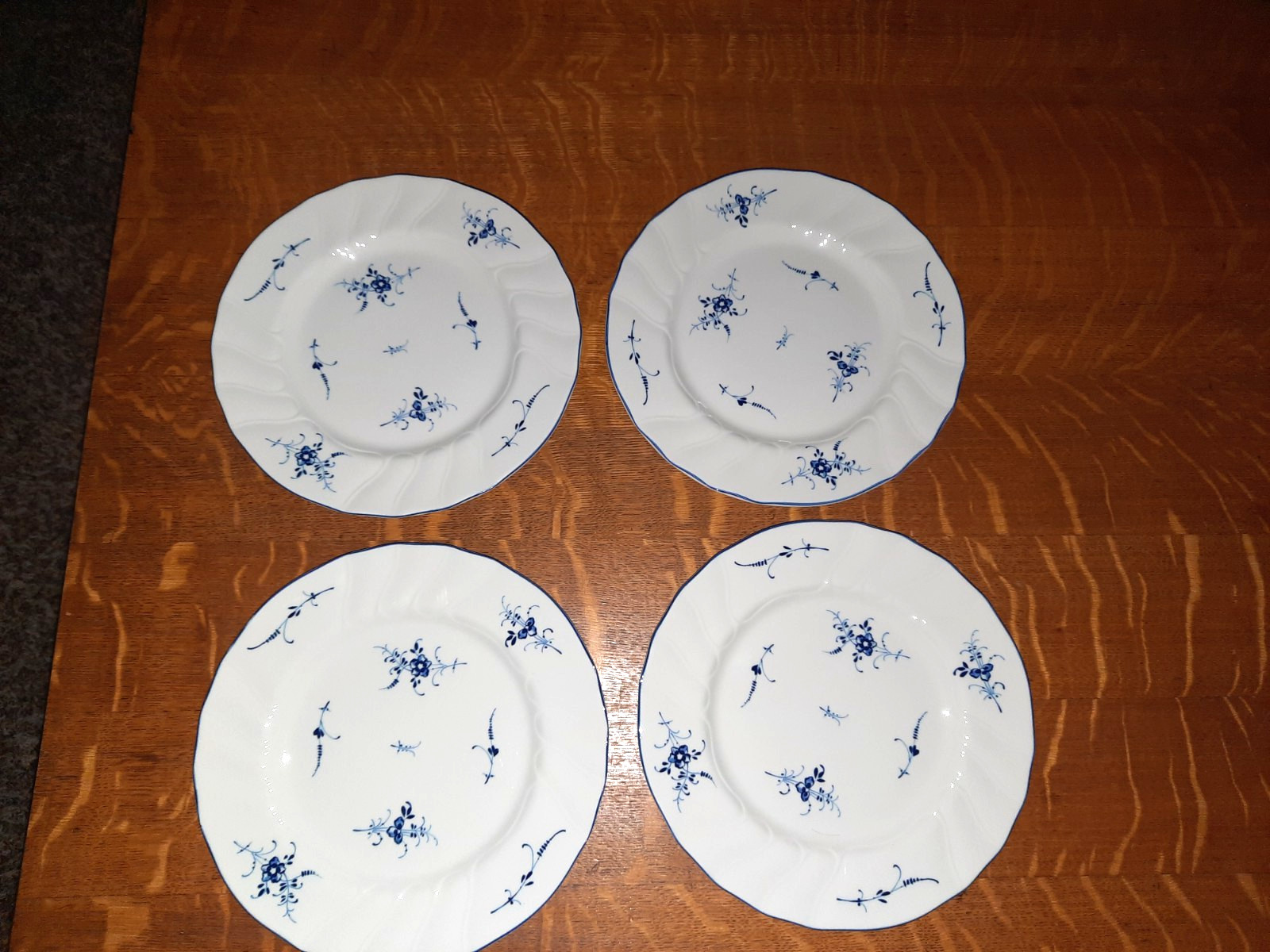 Set of 4 Villeroy & Boch Vieux Luxembourg 7-7/8″ Salad Plates