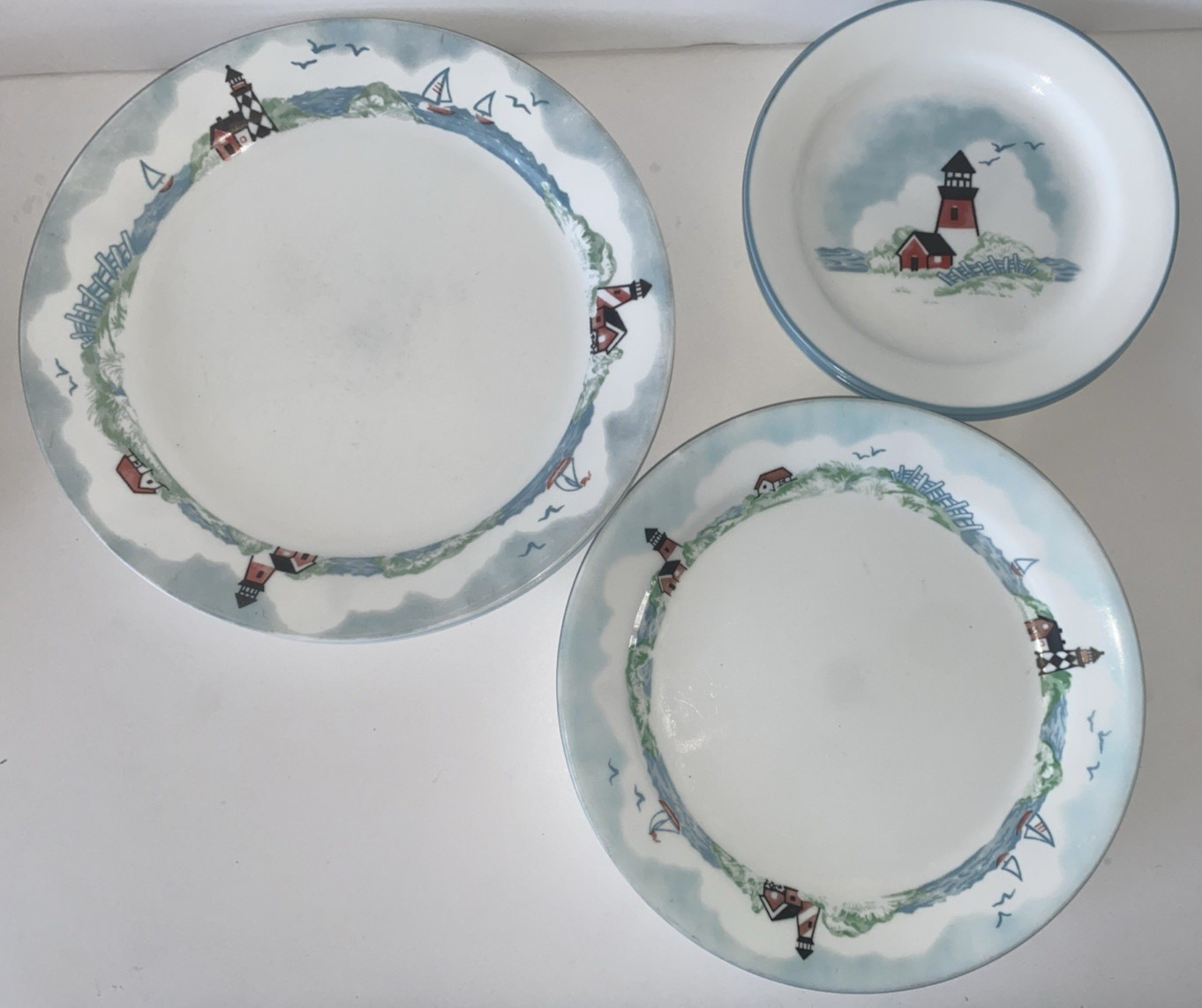 12 Corelle Outer Banks Lighthouse 4 Dinner, 4 Luncheon, 4 Bread/Dessert Plates