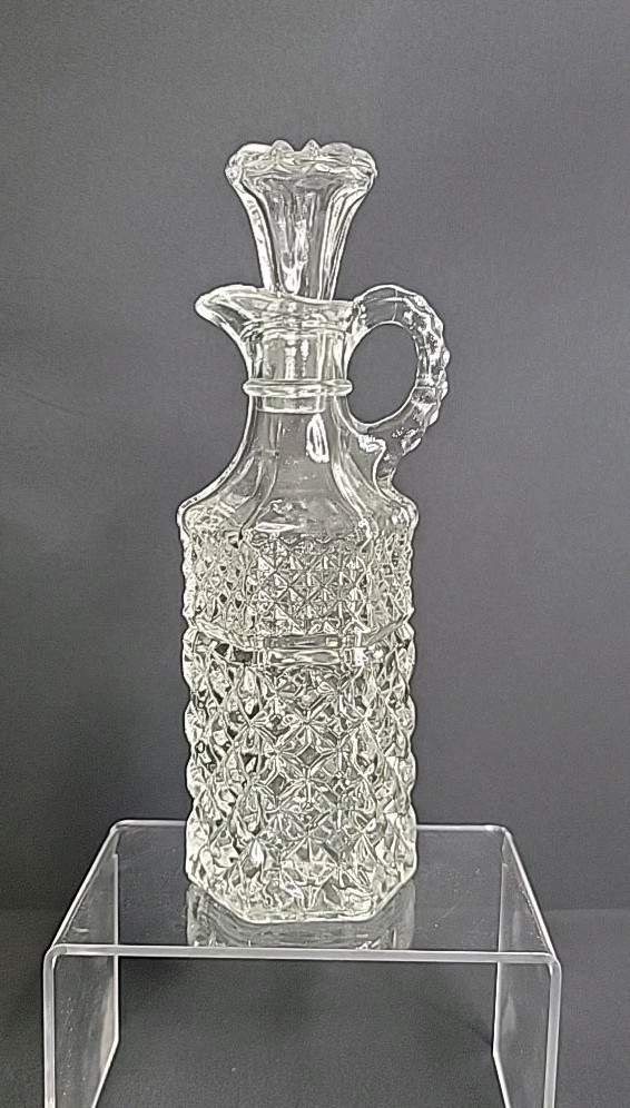 Vintage Anchor Hocking Glass Cruet With Stopper, 7.5″ Tall, Chipped-See Picture