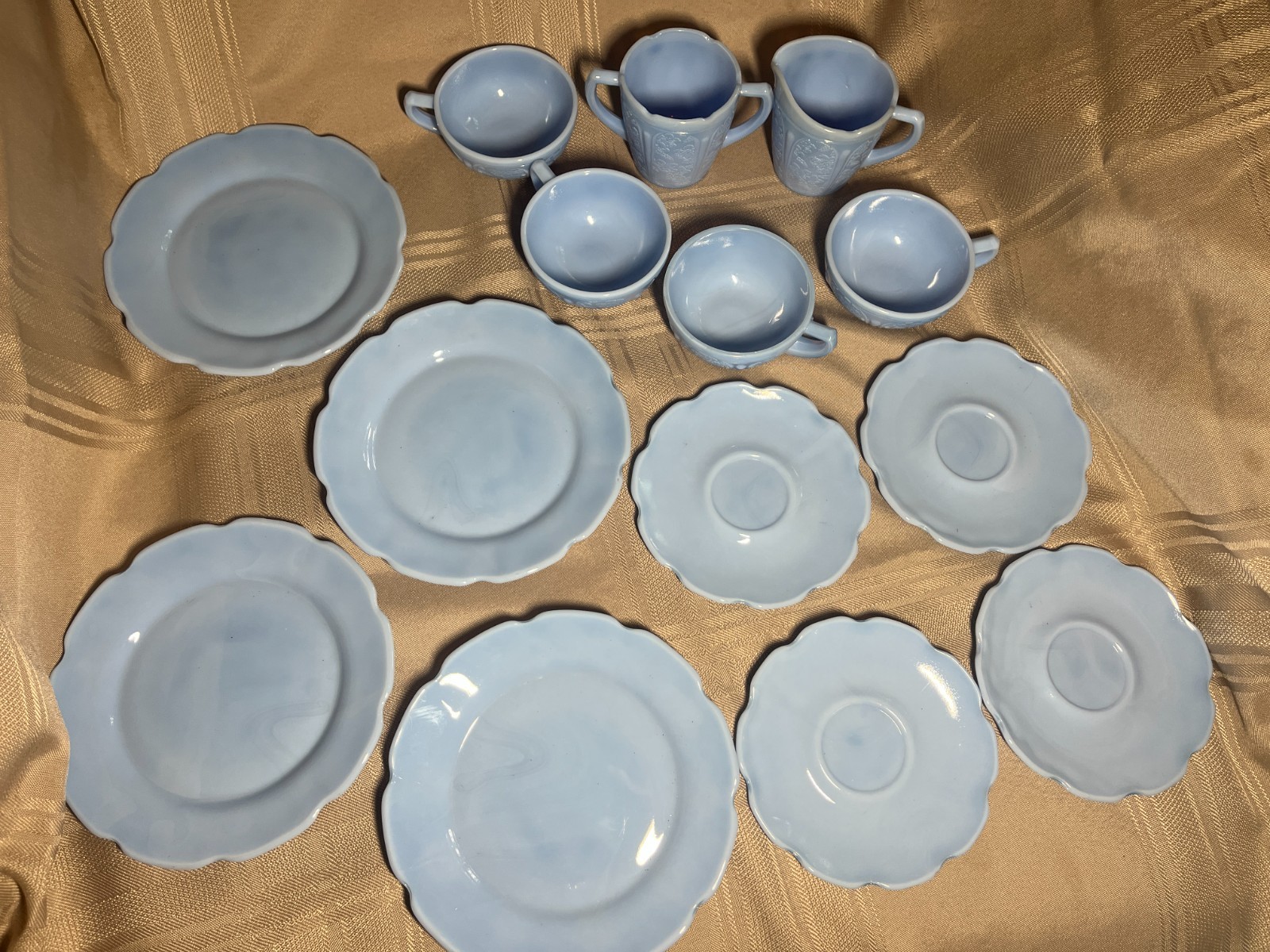 Jeannette CHERRY BLOSSOM DELPHITE BLUE 14 PC CHILD’S DINNER SET ORIGINAL BOX
