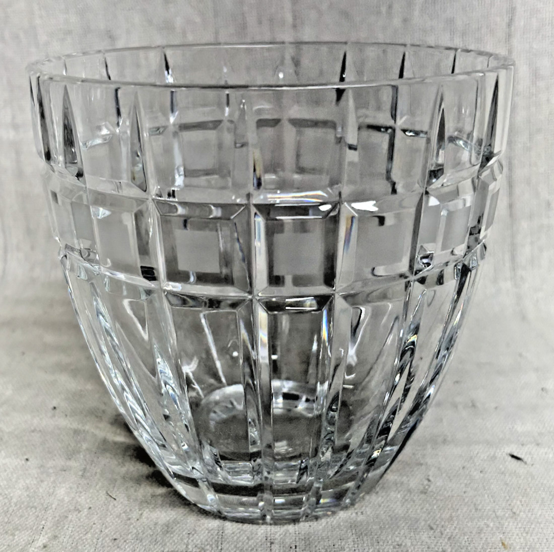 Marquis By Waterford Vase Hand Cut Crystal Quadrata Frosted Raise Square 6 5/8″