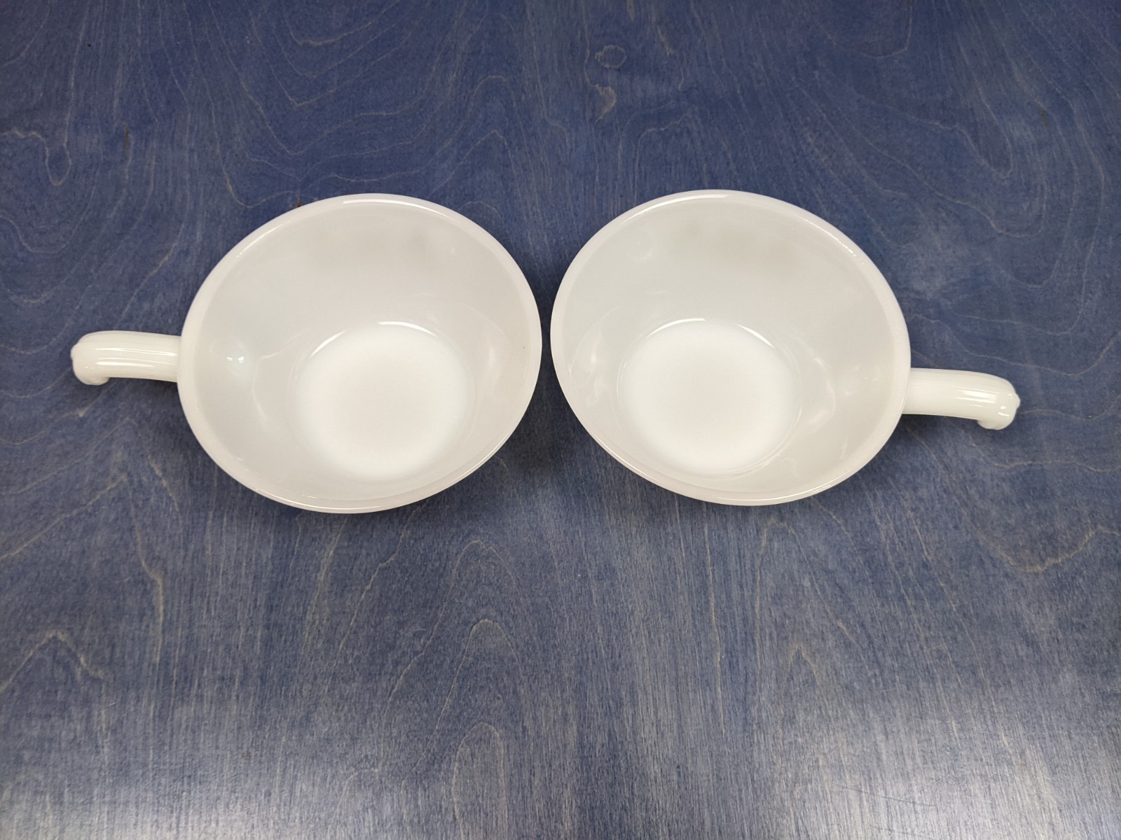 Vintage Fire King Meadow Green Handled Chili Soup Bowls Milk Glass 1968-76 Lot 2