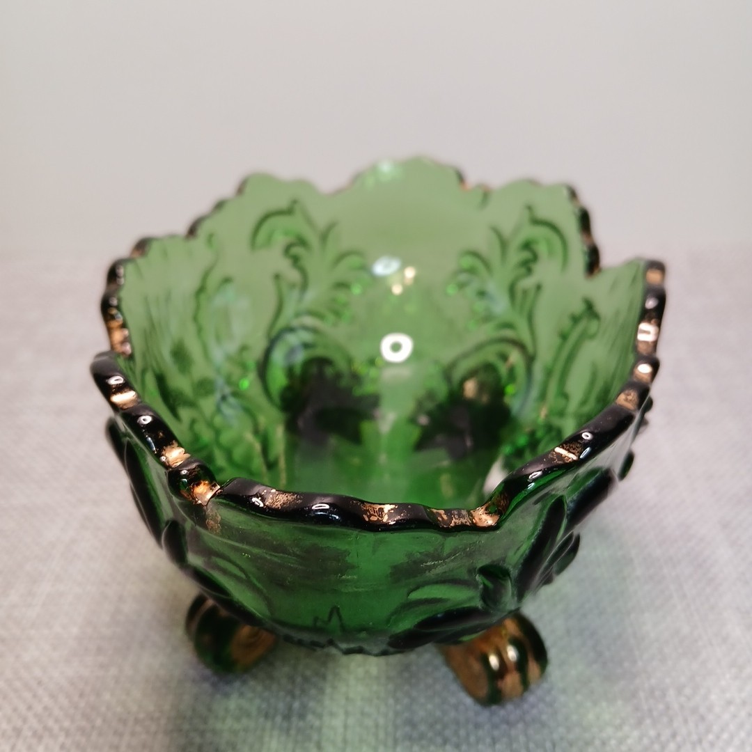 Antique Northwood EAPG Louis XV Emerald Green with Gold Gild Berry Bowl