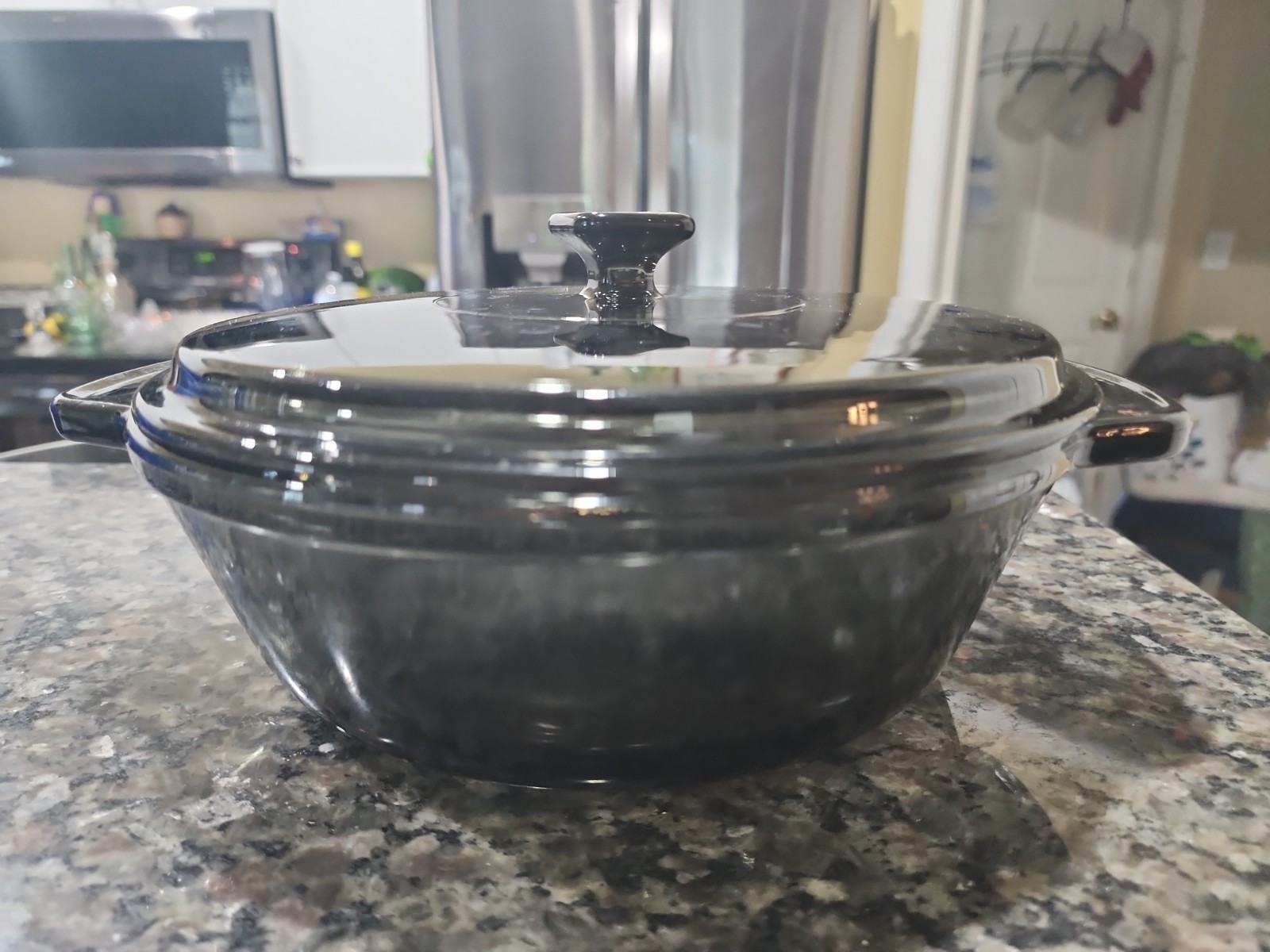Anchor Ovenware Casserole Dish With Lid 9″ Handled 2 QT