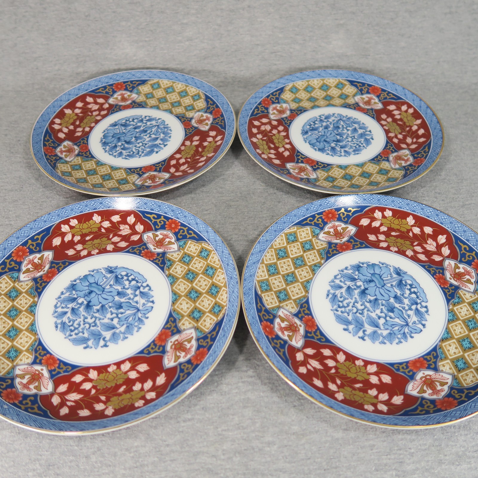Smithsonian Institution Imari Salad Plates Set of 4 Porcelain SMB1 Chinoiserie