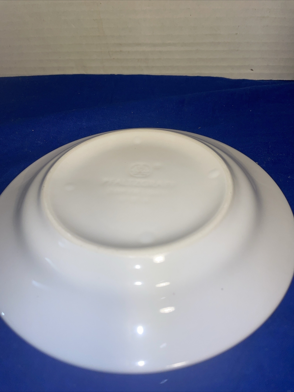 Elegant Pfaltzgraff White Acadia Dining Collection 6”- Estate Find