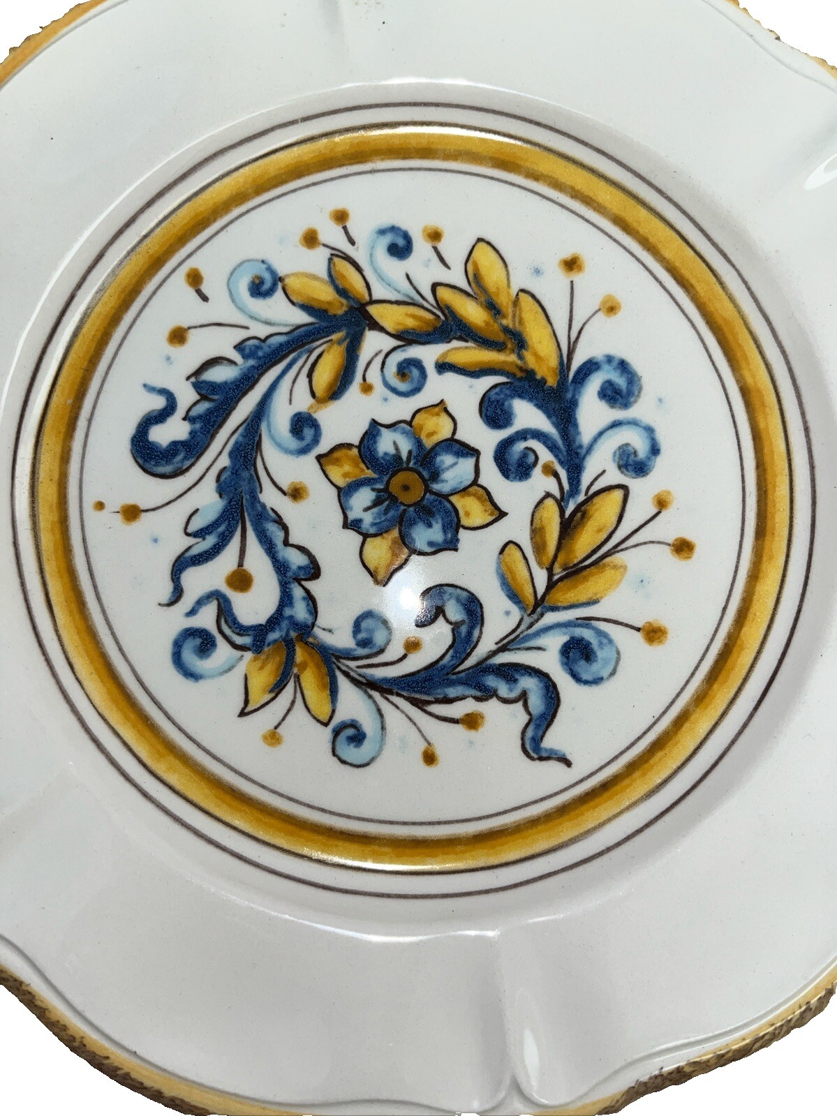 Bizzirri Handmade In Italy Salad Plate Scalloped Edges Yellow/Cobalt Blue 8.5”