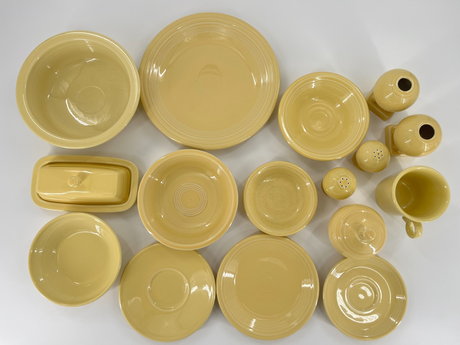 Fiesta Yellow 14pc Dinnerware Bowl Plate Mug Shaker Post-86 USA(No Butter Tray)
