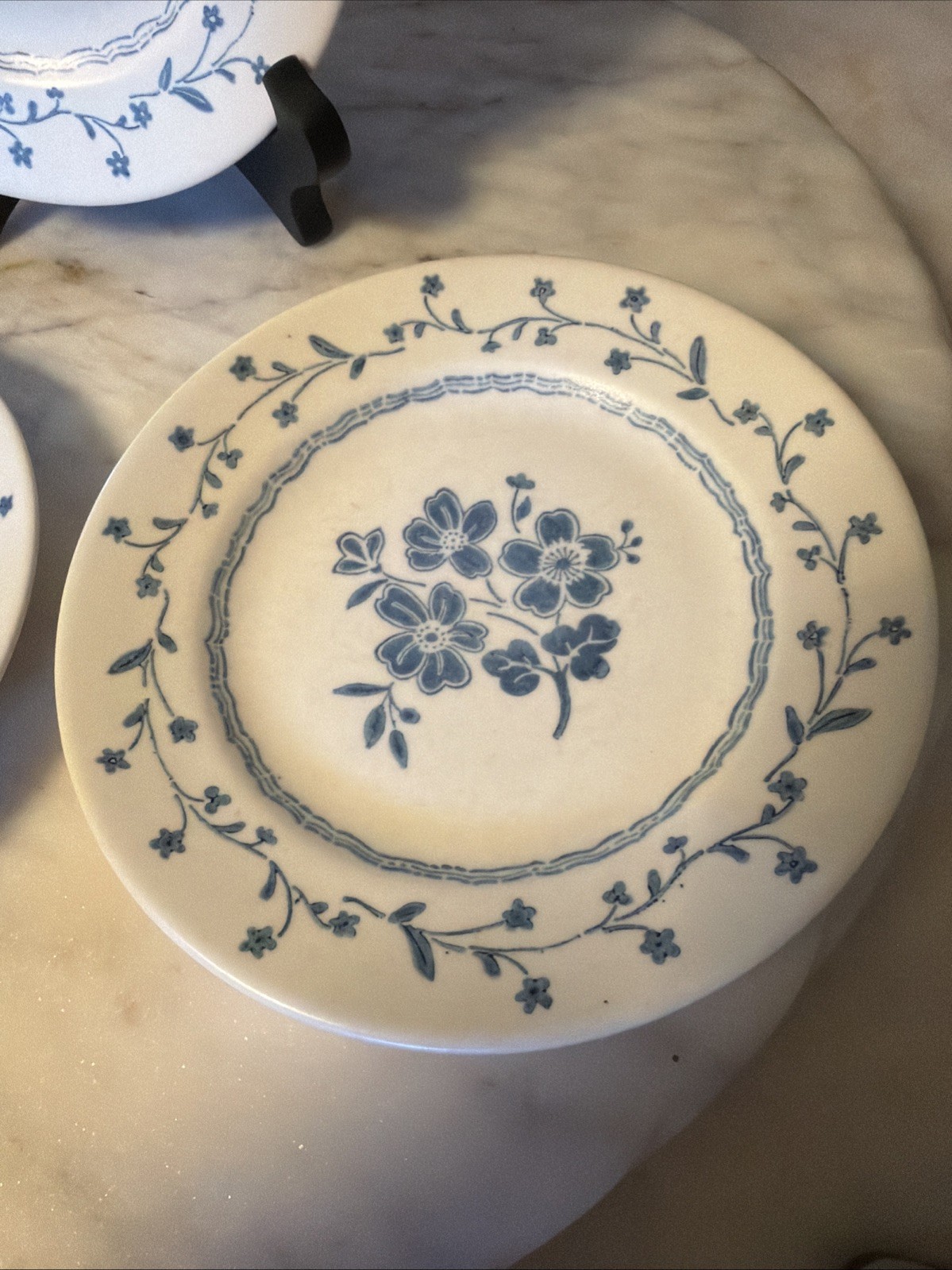 Vintage Royal China Country Charm Blue Floral Bread Plates 6.25″ – Set of 3