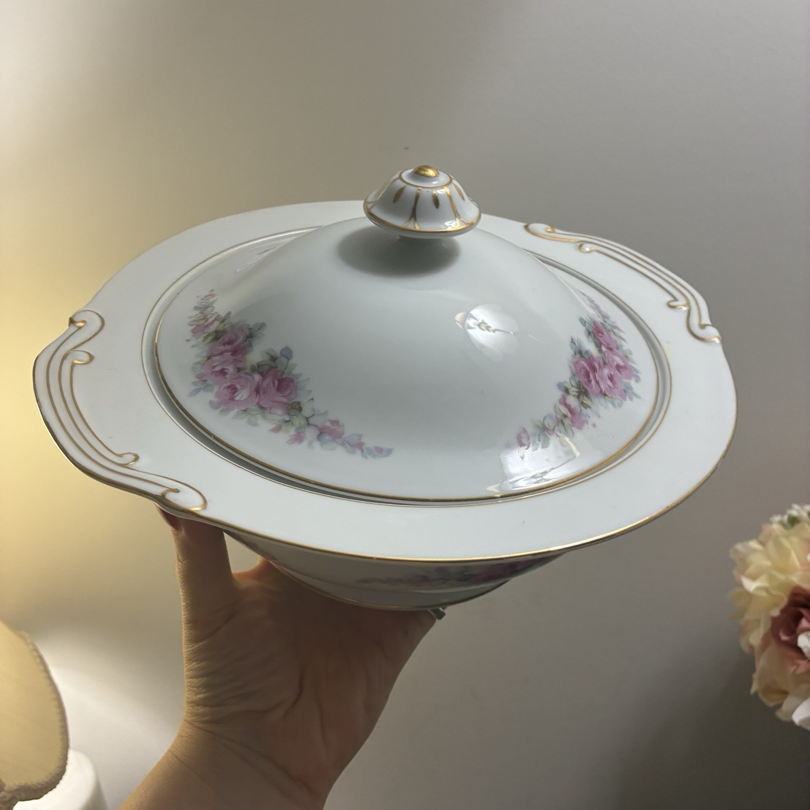 Vintage Fine China Corona Serving Bowl W Lid Pink Roses Made In Occupied Japan