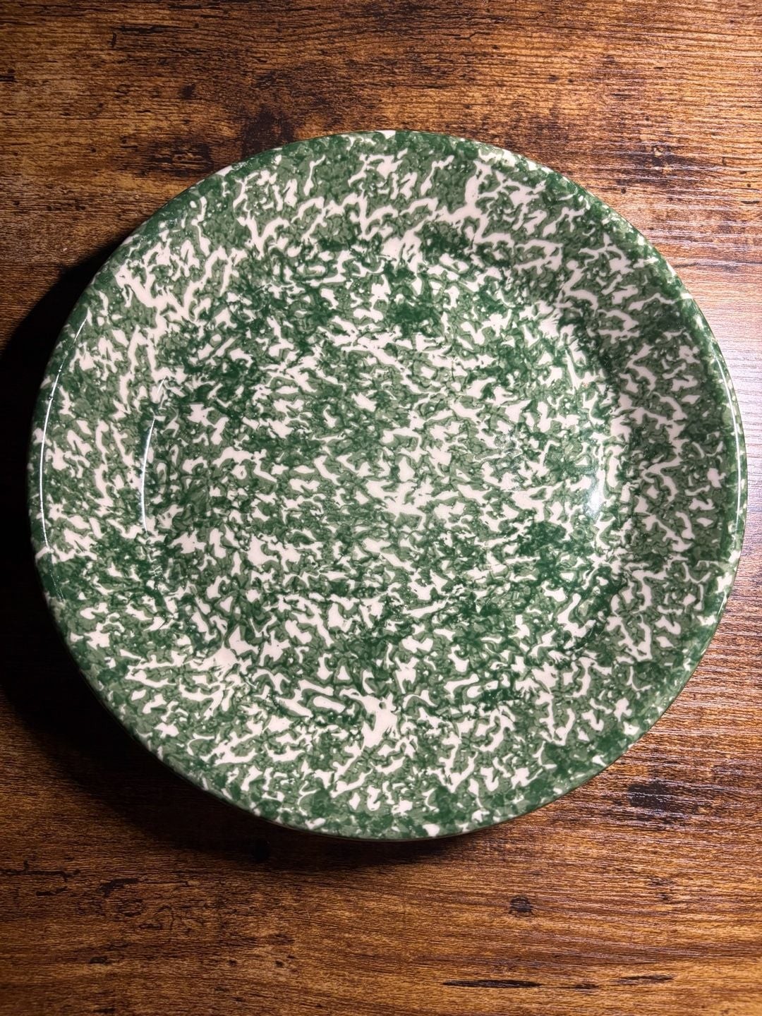 The Workshops of Gerald E. Henn Green Spongeware Dinner Plate