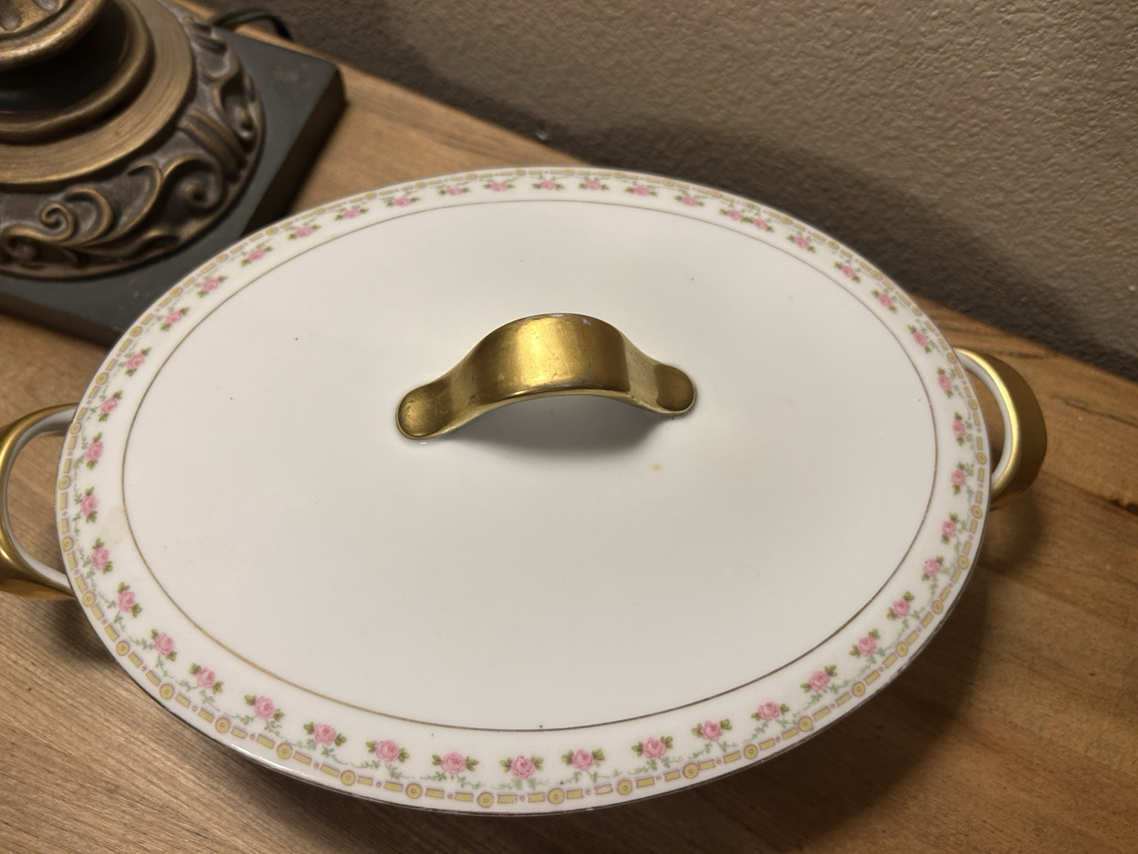 Elegant Vintage Pirkenhammer Czechoslovakia Pink Rose Gold Tureen – Oval Covered