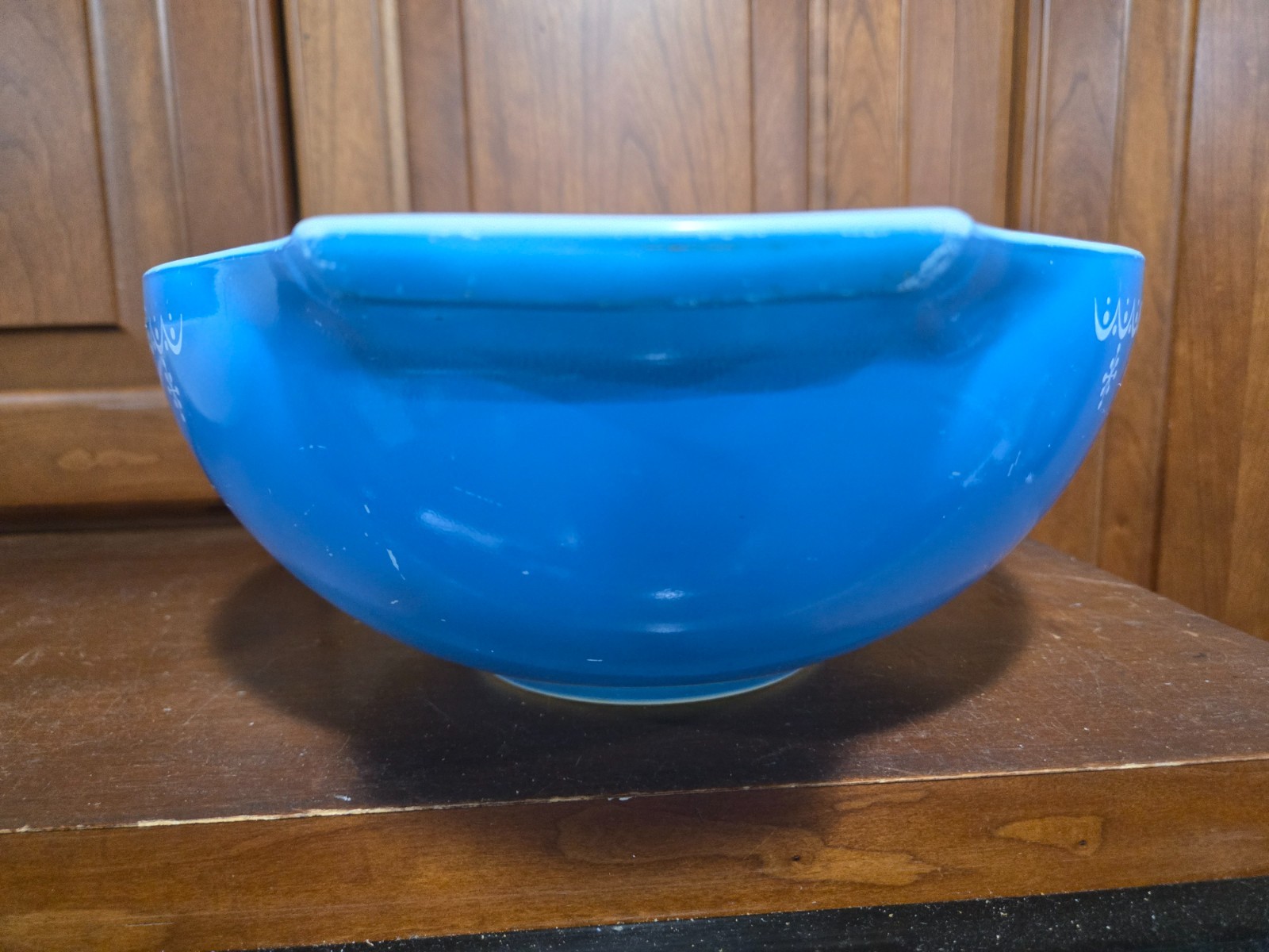 Pyrex 443 (2.5 Qt) & 444 (4 Qt) Snowflake Blue Garland Mixing Bowls – Read