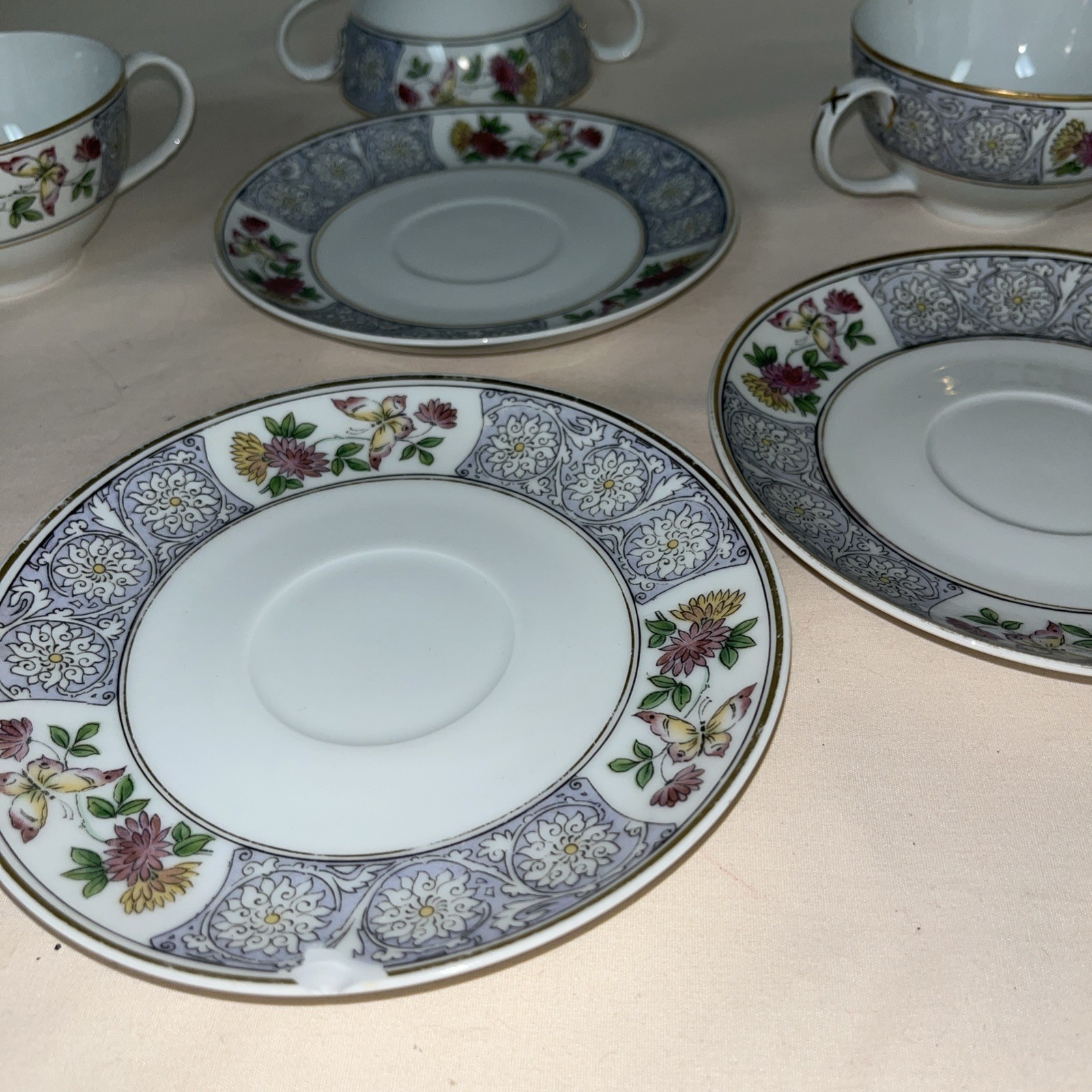 CROWN IMPERIAL H& C NANKIN” Set. 3 Cups & Saucers Czecho-Slowakia Schlaggenwald