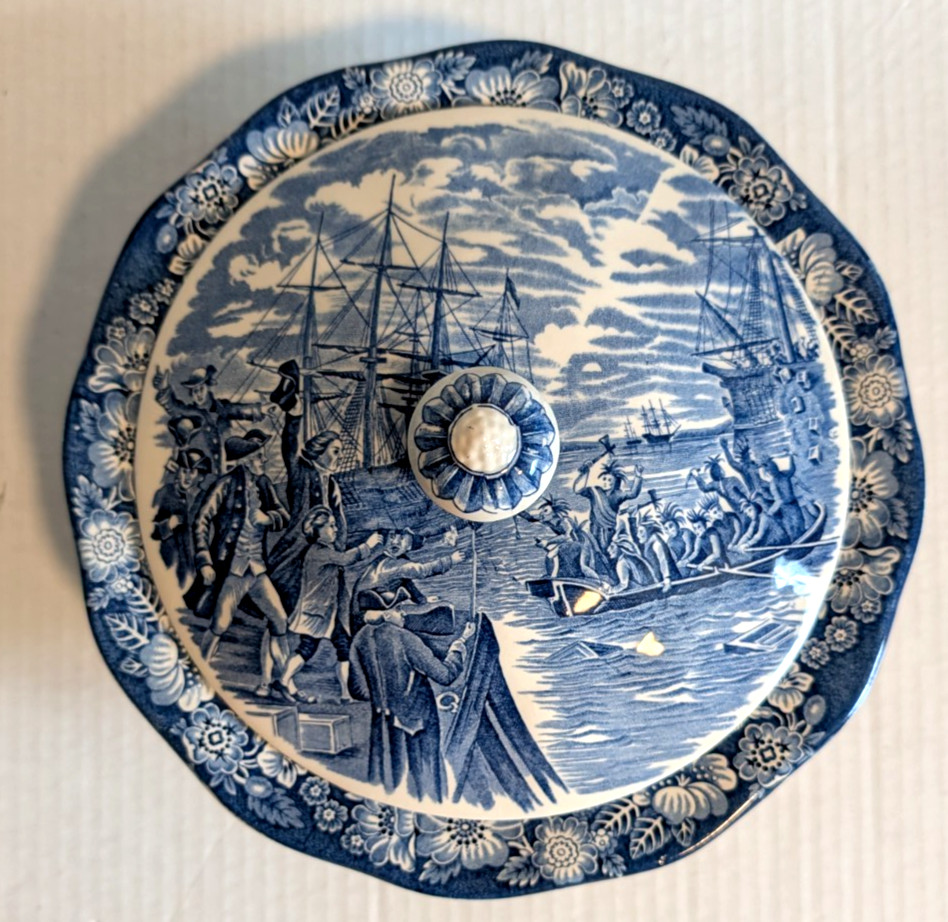 Liberty Blue Staffordshire Boston Tea Party Covered Serving Bowl Dish 9.25″ Mint