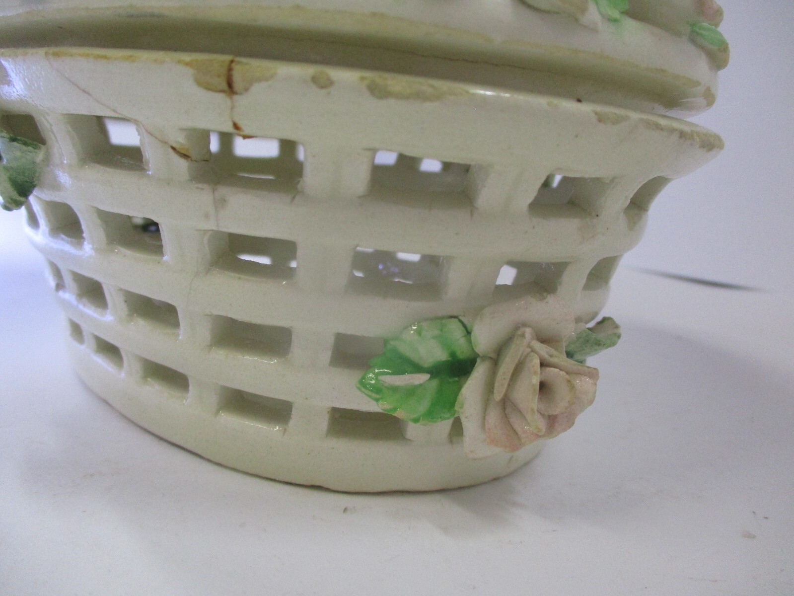 Capodimonte? Pierced Floral Porcelain Covered Bowl
