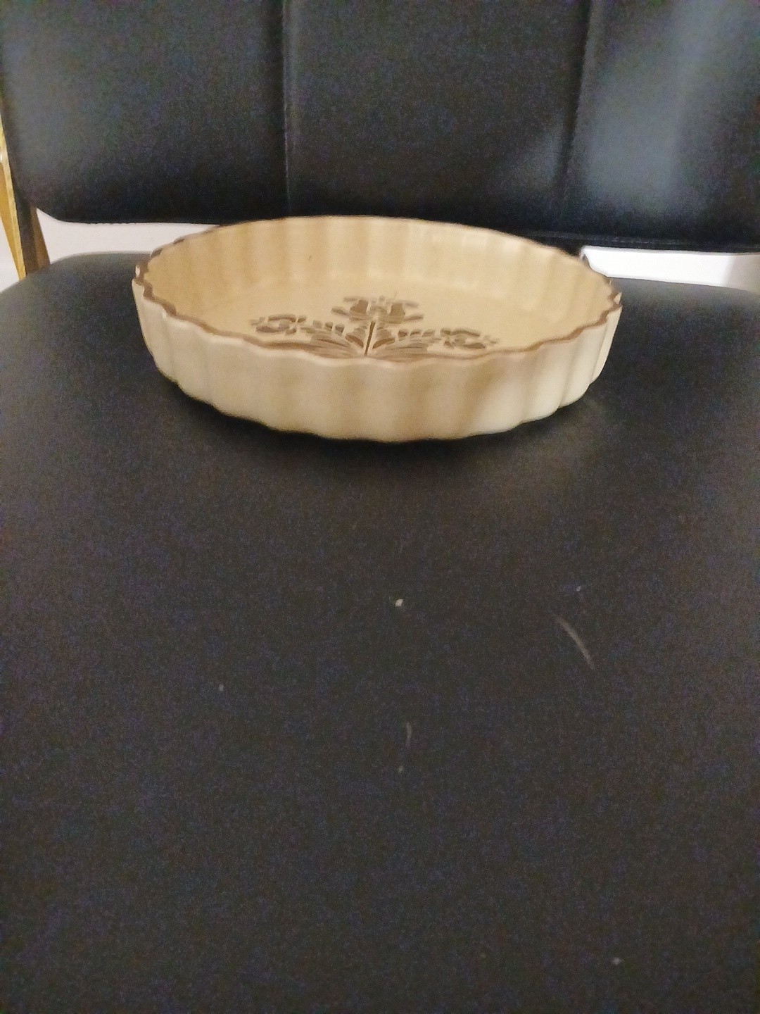 Pfaltzgraff Village 9” Quiche Dish – Perfect For Collecting And Baking!