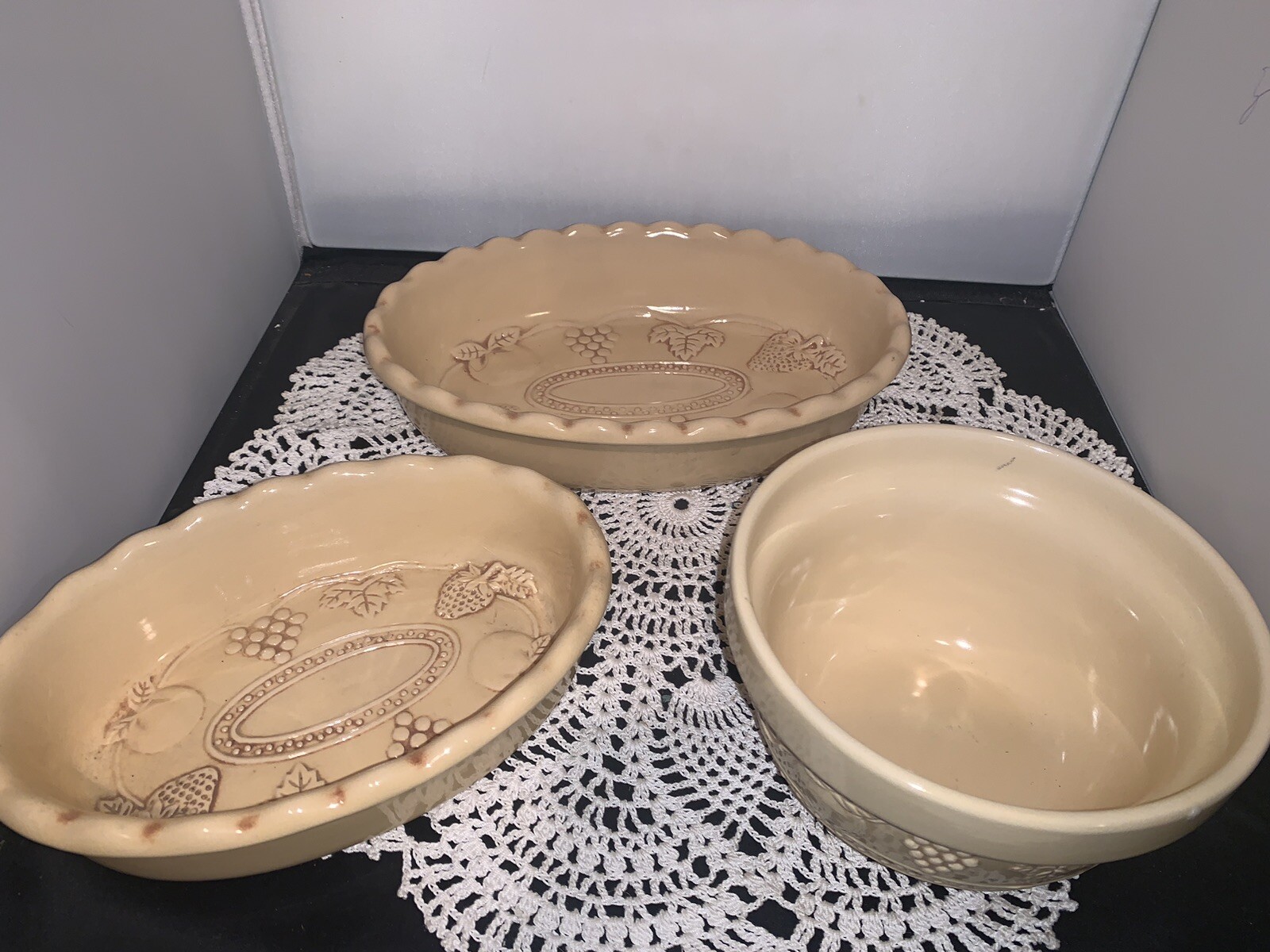 Vintage Leaf And Fruit Stoneware Casserole Bowls And Serving Bowl