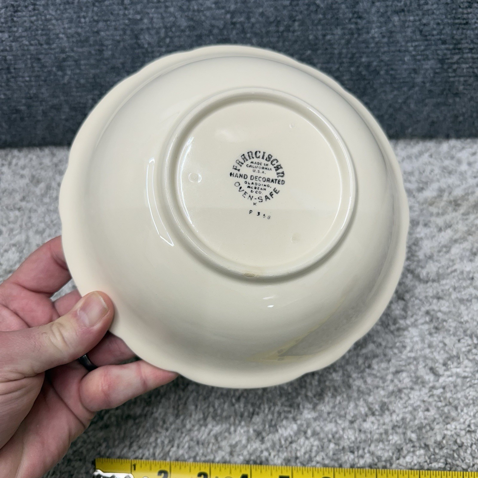 Vintage Franciscan Desert Rose Earthenware serving bowl 8″ USA California