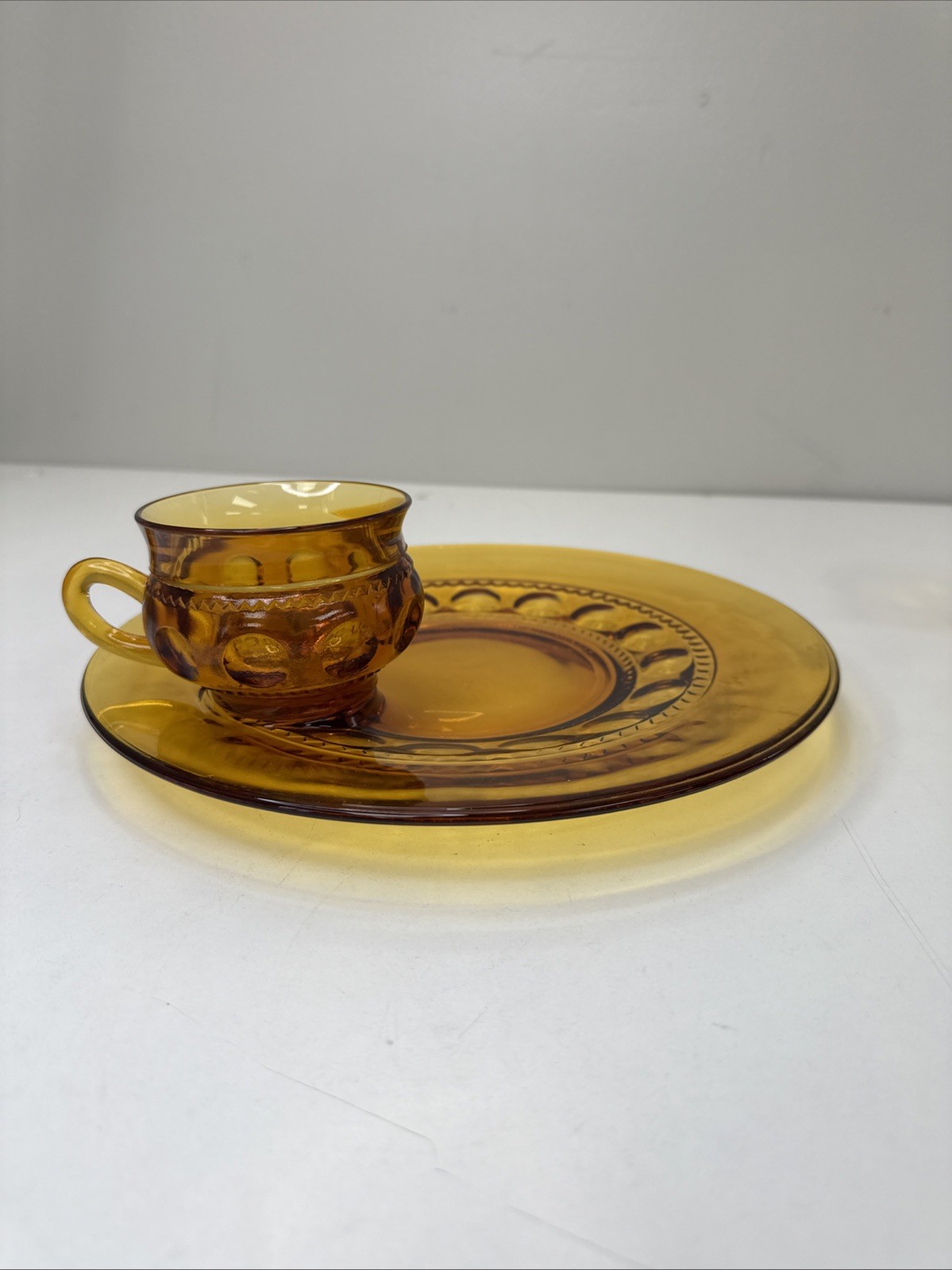 VTG 12pc Kings Crown Thumbprint Indiana Amber Glass Dinner Set Glasses & Plates