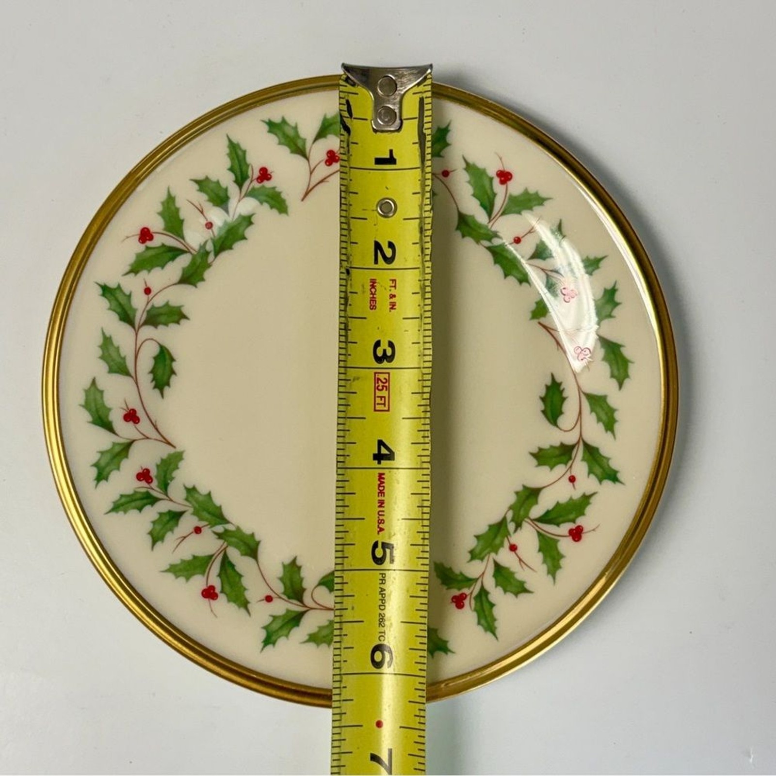 Lenox Holiday Bread & Butter Plate 6.25″ Holly Berry 24K Gold Trim