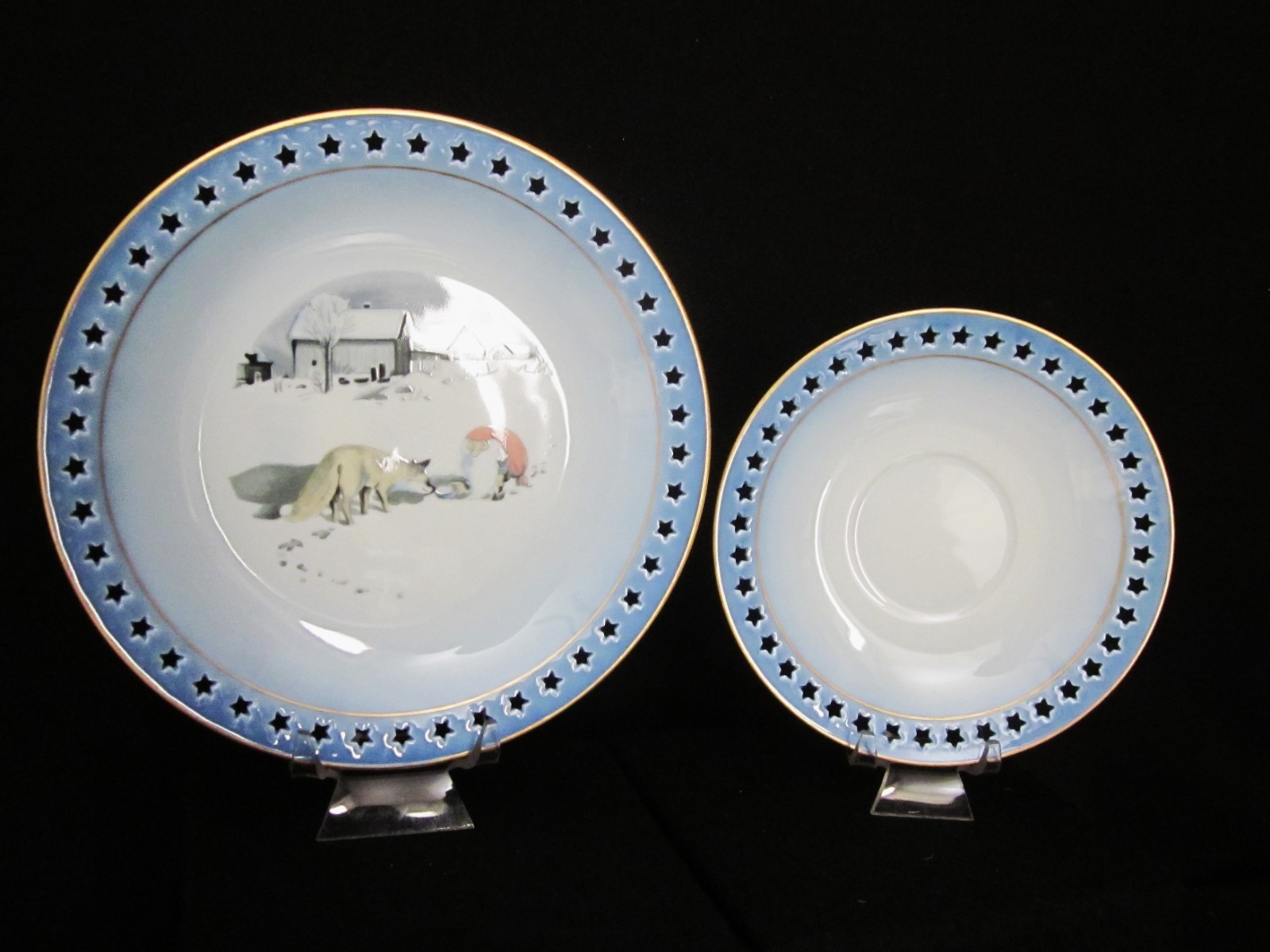 4 Piece Scandinavian Child’s Cup Saucer/Snack Plate + Coaster Tomte/Nisse & Fox