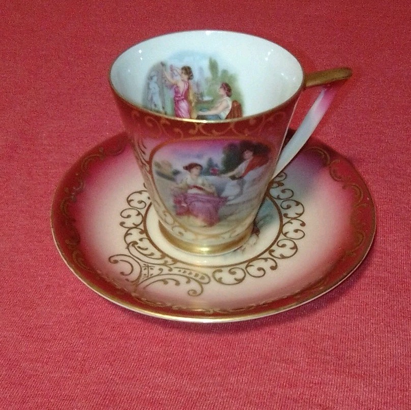 Mitterteich Bavaria Germany Demitasse Cup And Saucer Gold Trim Red/pink/Cream