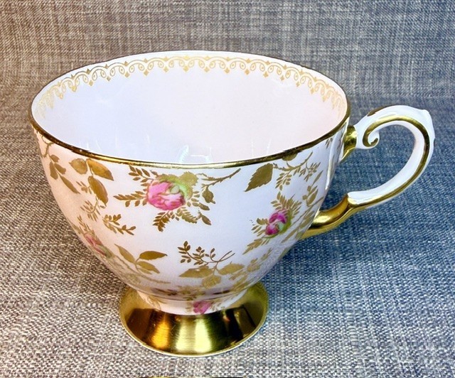 Vintage Royal Tuscan Teacup and Saucer Sunshine Rose Pattern English Bone China