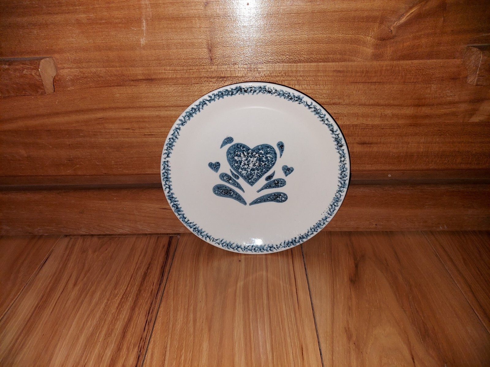 Blue Heart 6 1/2” Bread Plates Gibson Stoneware White Blue Set Of 2