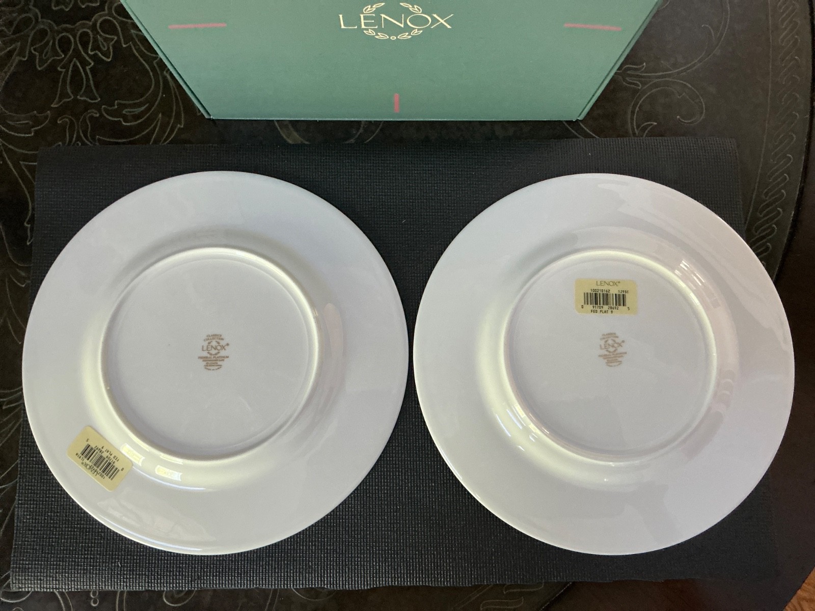 Lenox Federal Platinum Fine Bone China Plates 9.25” Lunch White NEW Set of 2