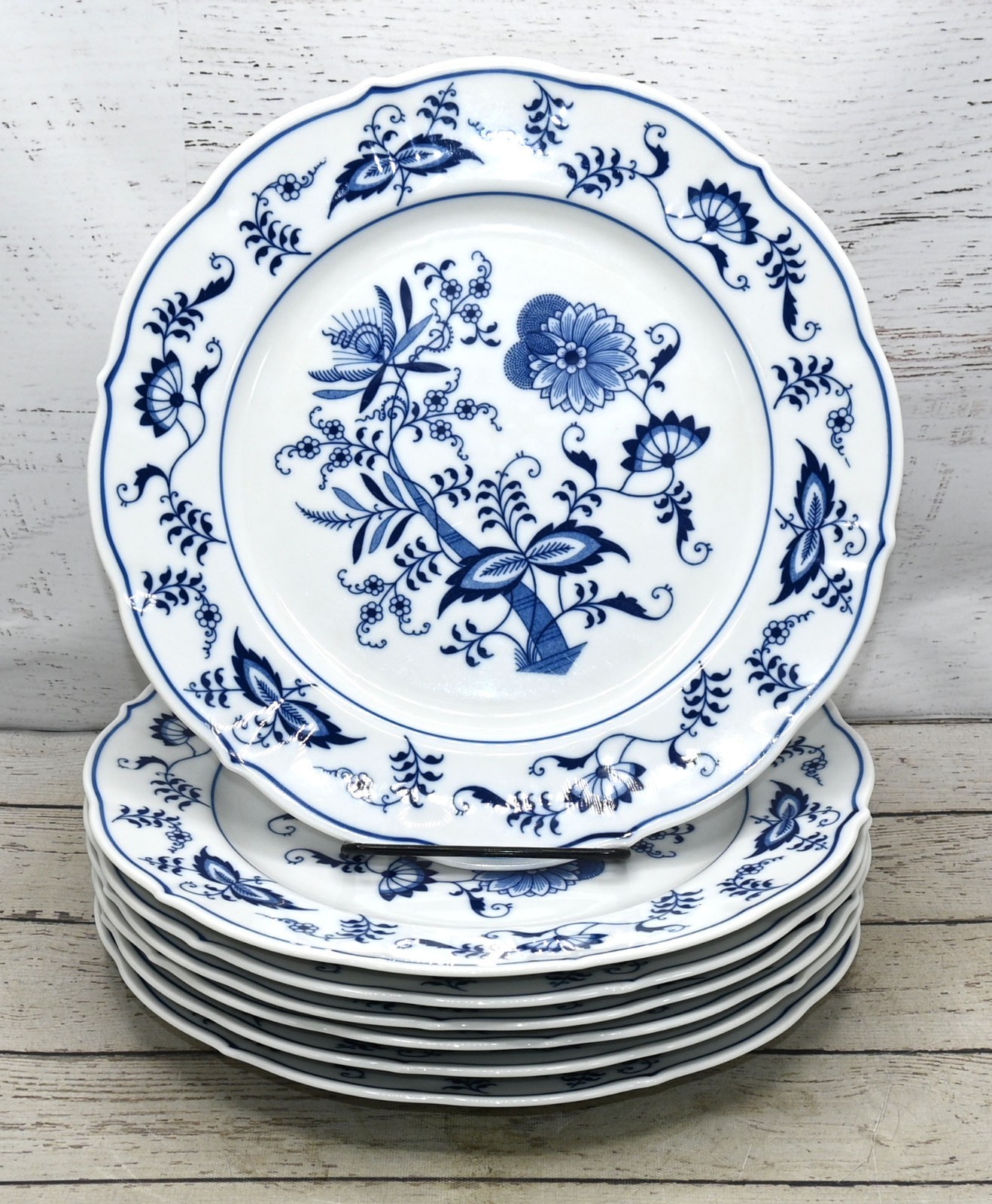 Blue Danube Japan Dinner Plates Set of 7 Blue Onion Floral 10.25” Scalloped
