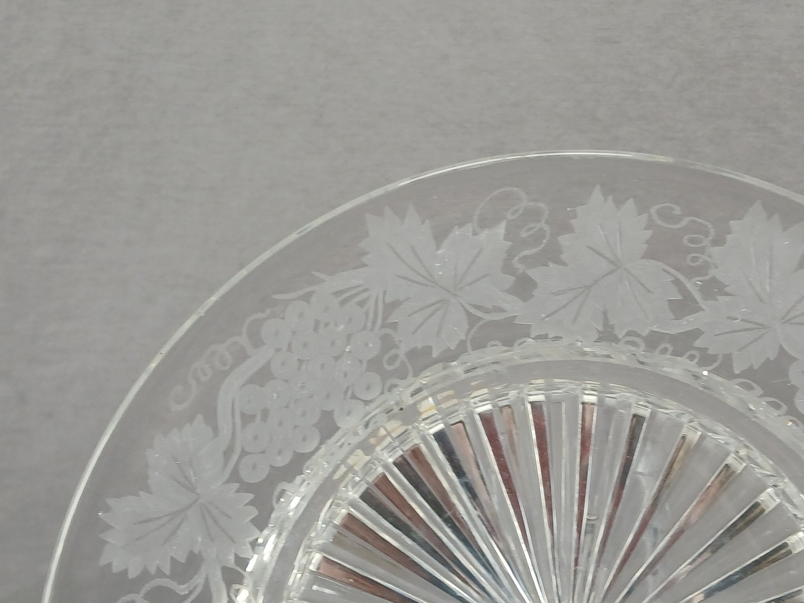 Antique American Engraved Grape Vine Pattern 8 1/8 Inch Cut Glass Plate
