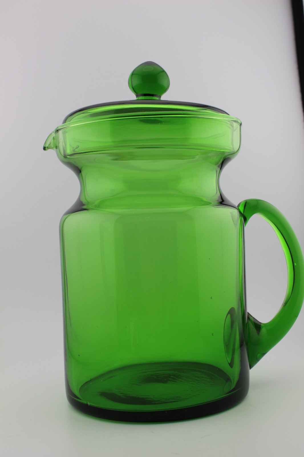 Hand-Blown Glass Drink Pitcher w/ Lid Forest Green MCM Applied Handle 9 3/8″ H