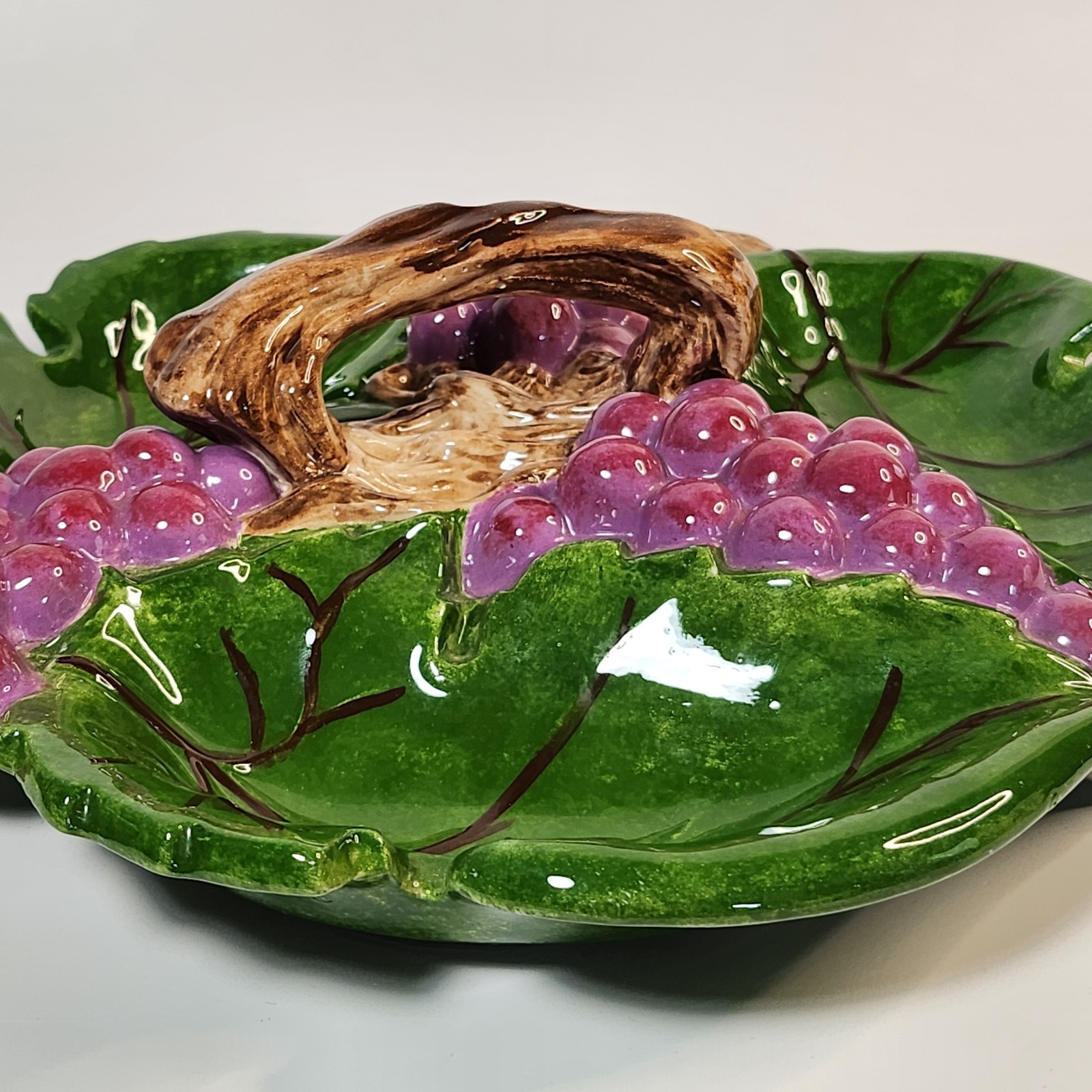 Vintage Pottery Hand Painted Grape Vine Ceramic Dish Bowl Arnels
