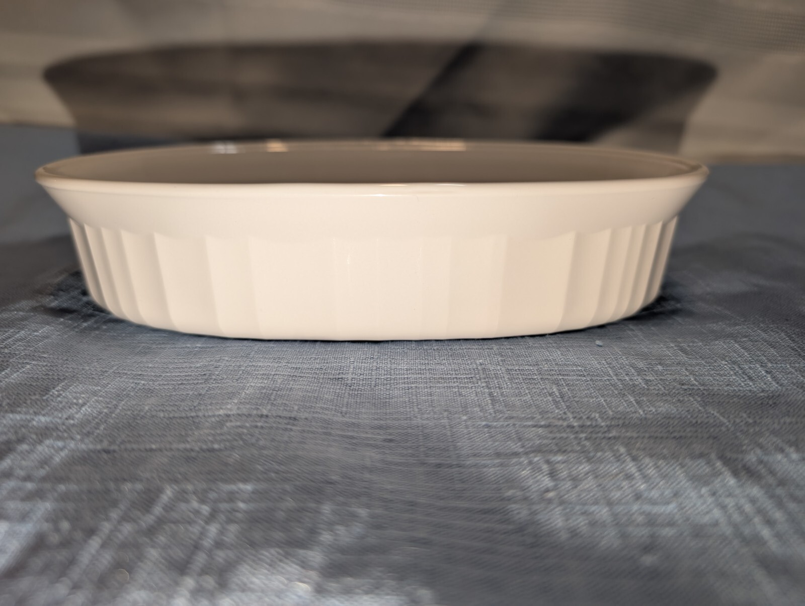 Corning Ware F-15-B French White Small Oval Casserole Baking Dish 15 oz 475 ML