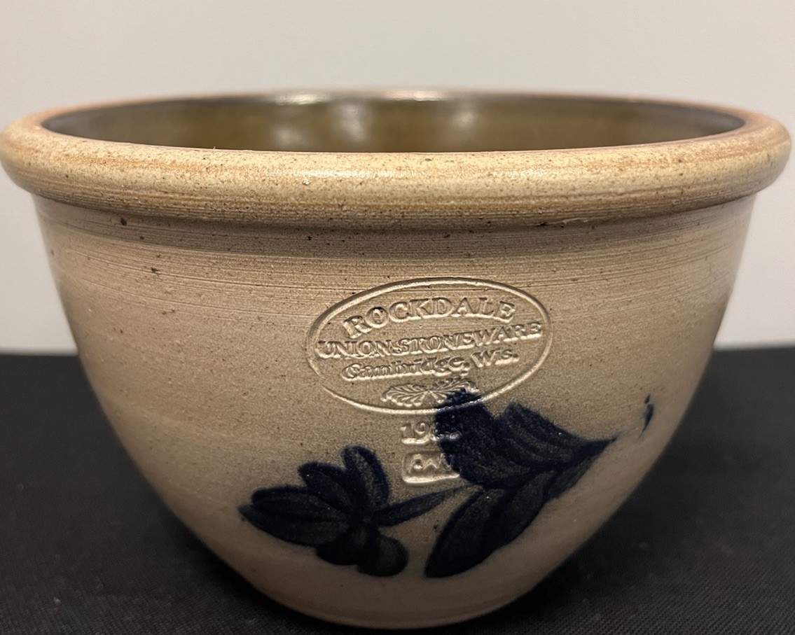 Rockdale Union Stoneware Pottery Bowl 1988