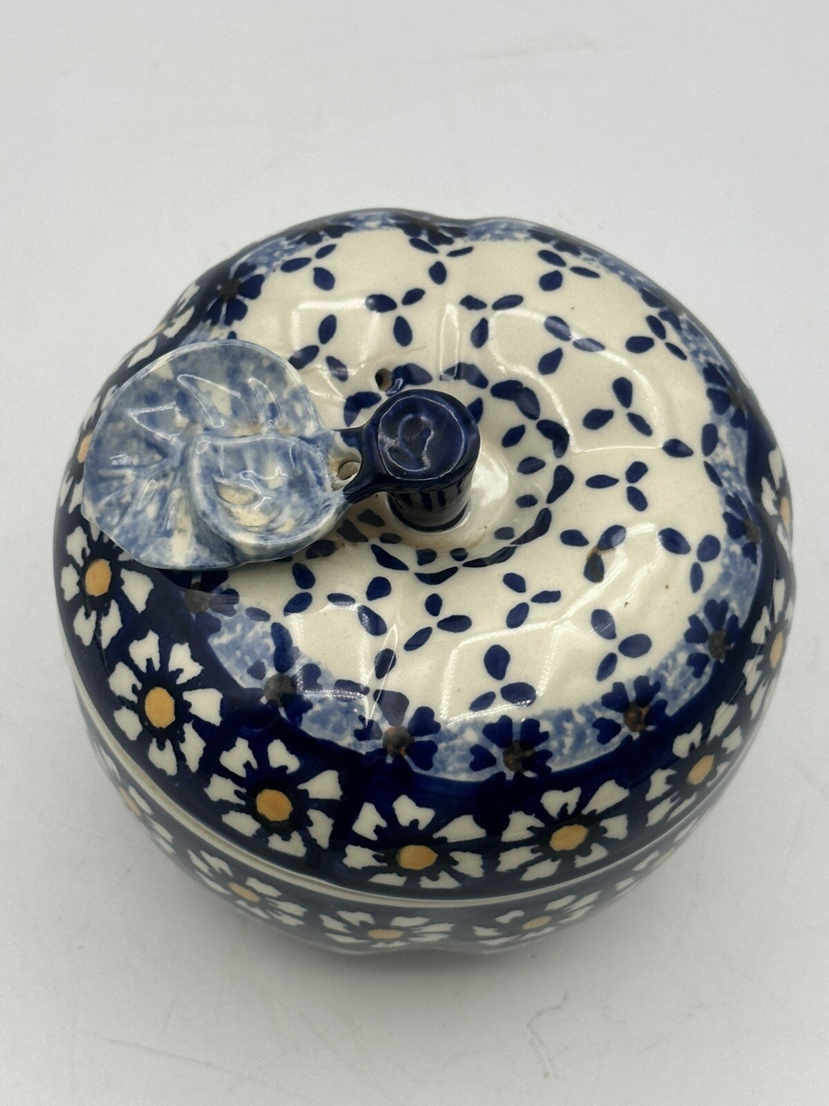 Wiza Poland Hand Painted Porcelain Covered Apple Dish #46