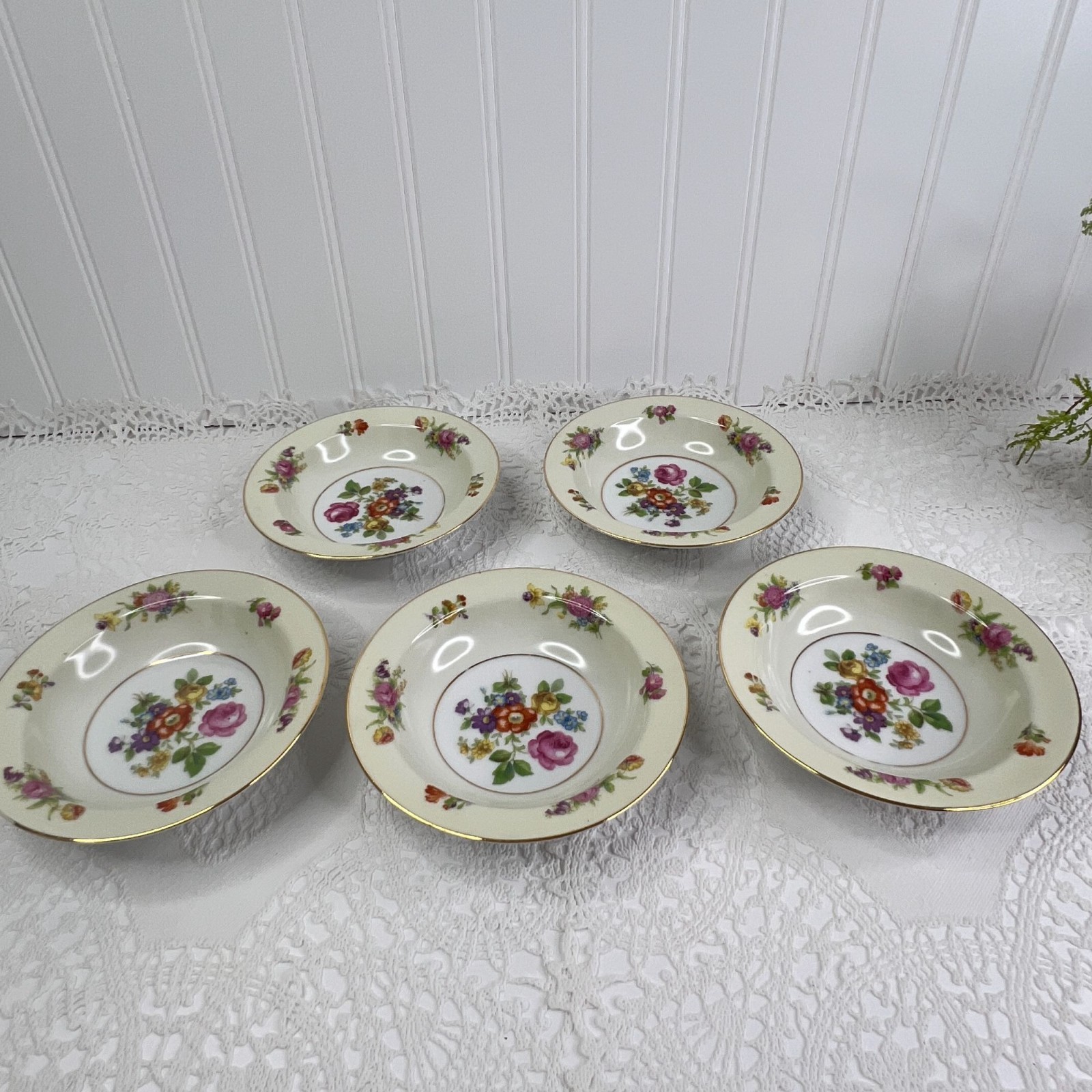 Vintage Rose China Berry Fruit Bowls Set Of 5 Occupied Japan 5.5″ Elegant Dining
