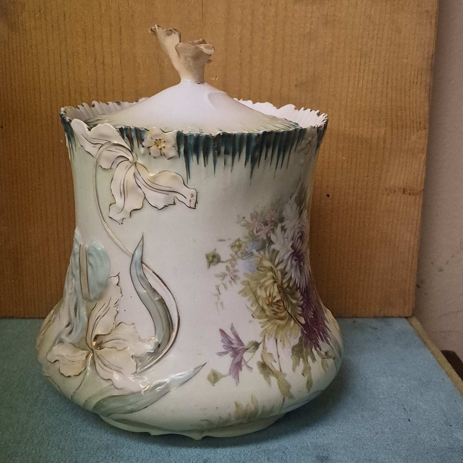 Antique RS Prussia Hidden Image Porcelain Biscuit Cracker Jar Art Nouveau