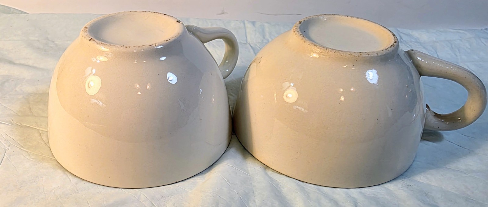 Golden Wheat Cup & Saucer Set 4-Piece (2 Sets) White w/ Gold Trim Japan