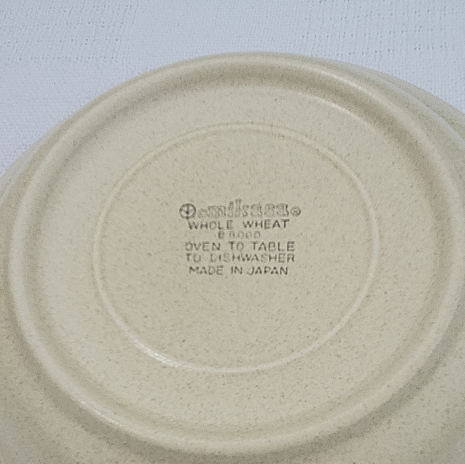 Mikasa Whole Wheat E8000 Stoneware Bowl Dishwasher & Oven Safe Beige Brown